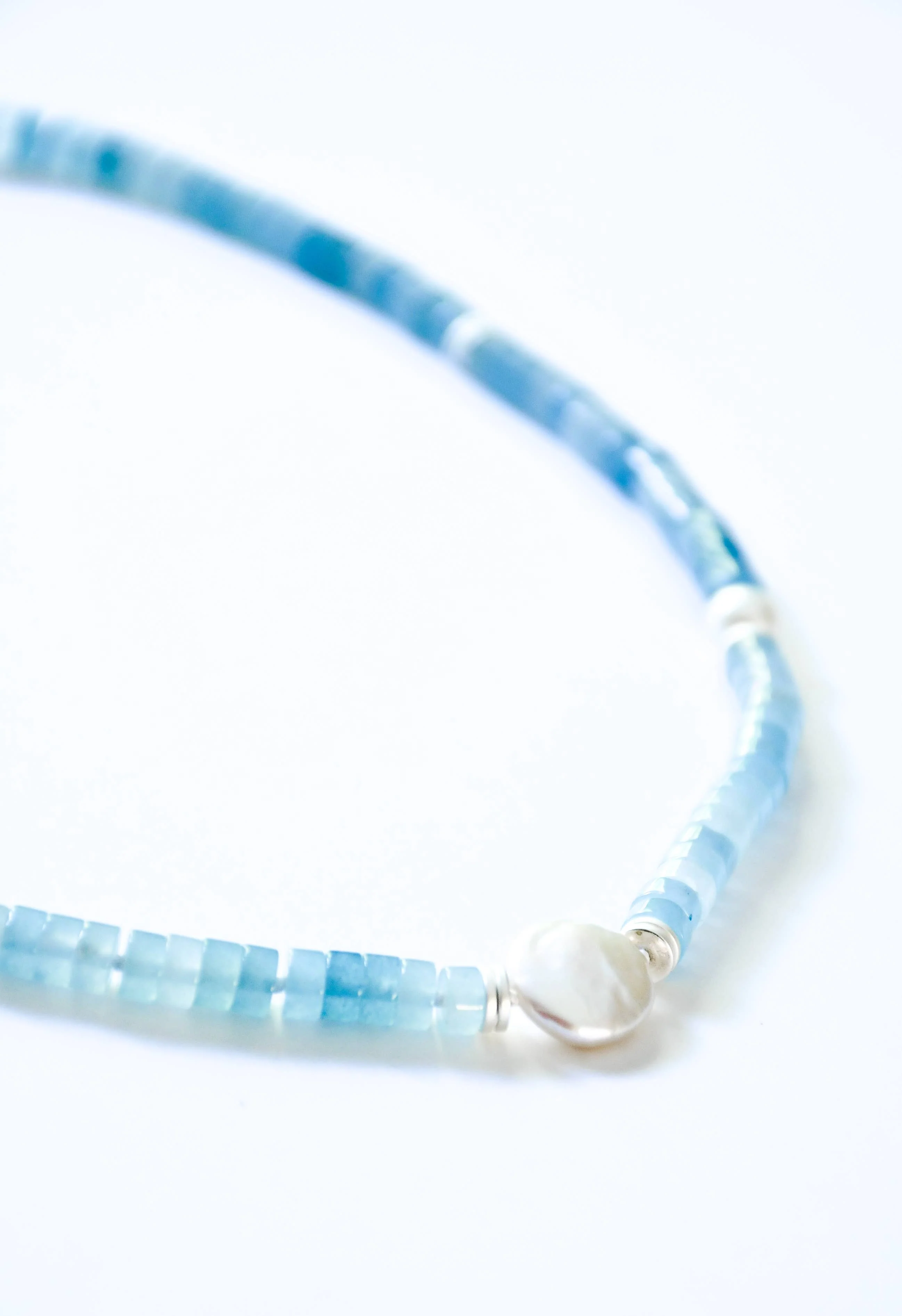 Aqua Quartz Beaded Necklace with Coin Pearl