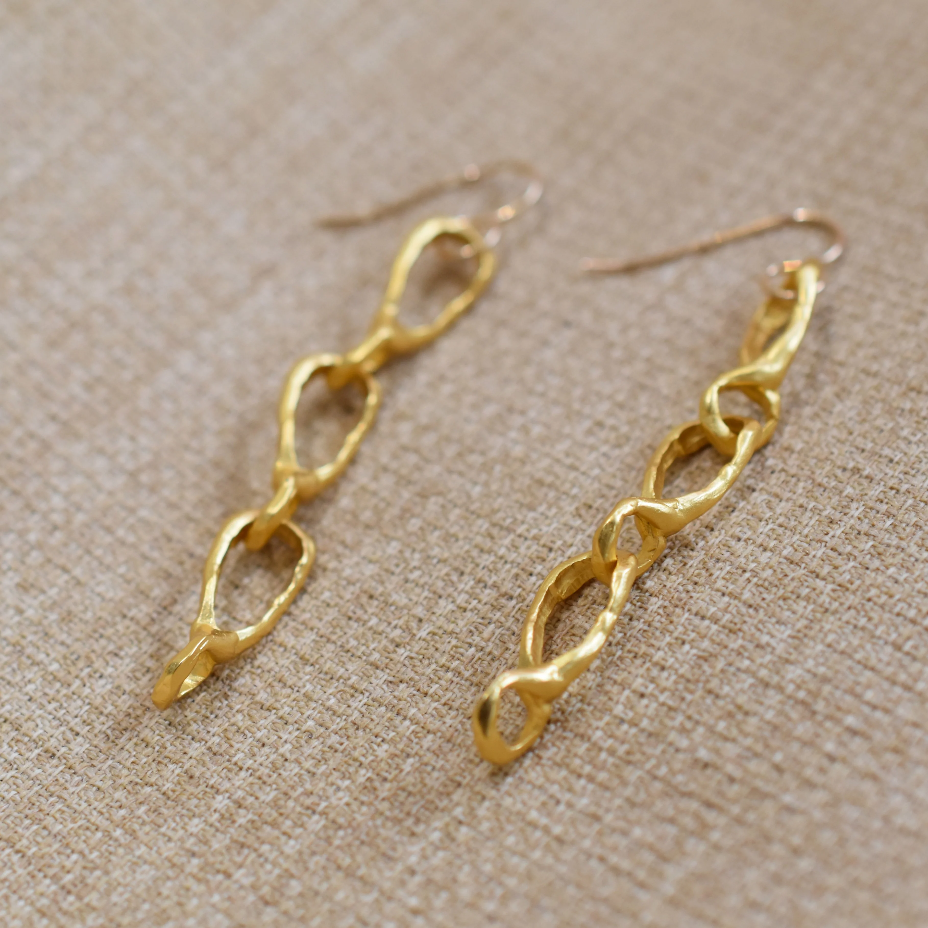 Chutes and Ladders Chain Link Earrings - Image 3