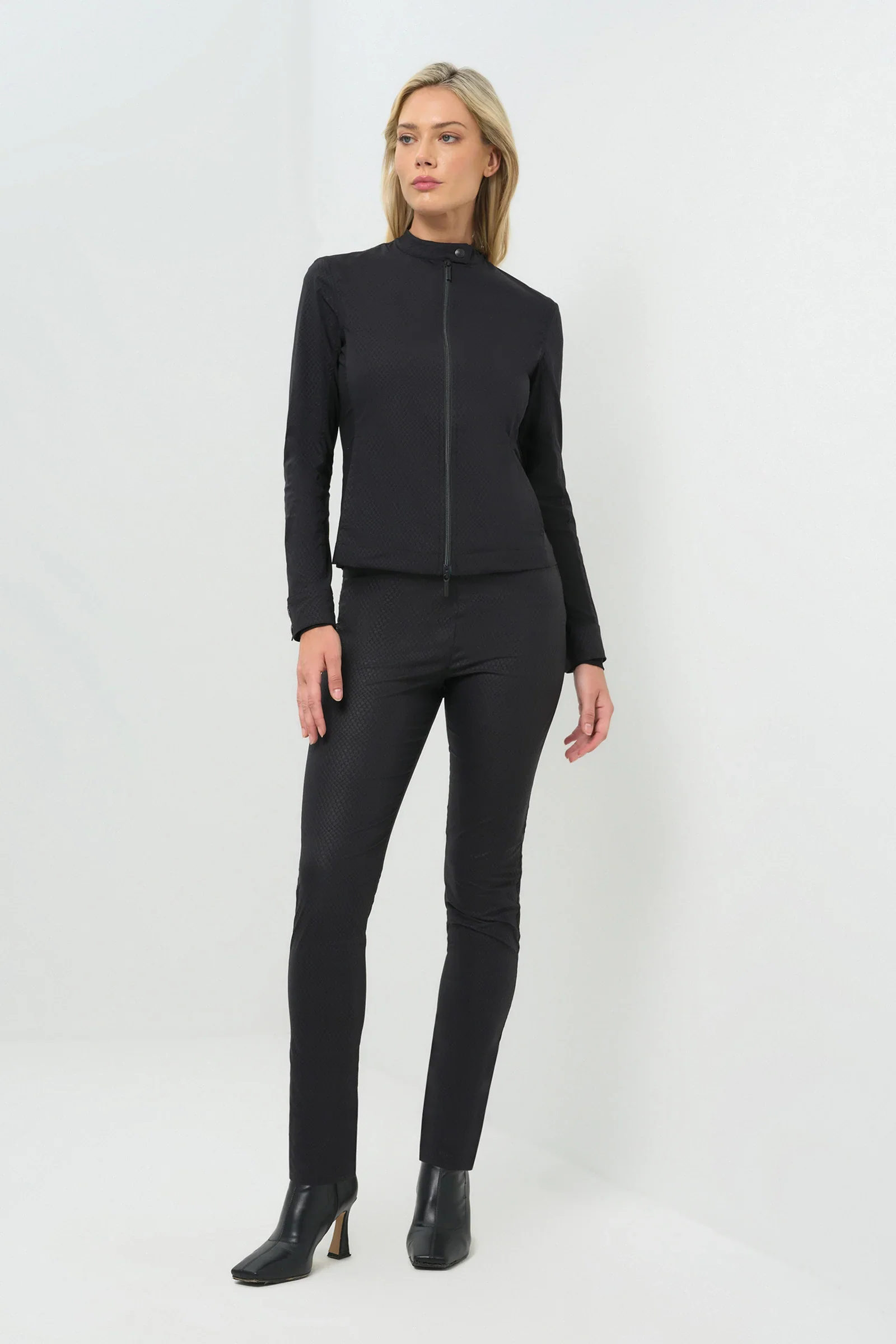 Embossed Ruby Ultra Light Pull-On Skin Pant