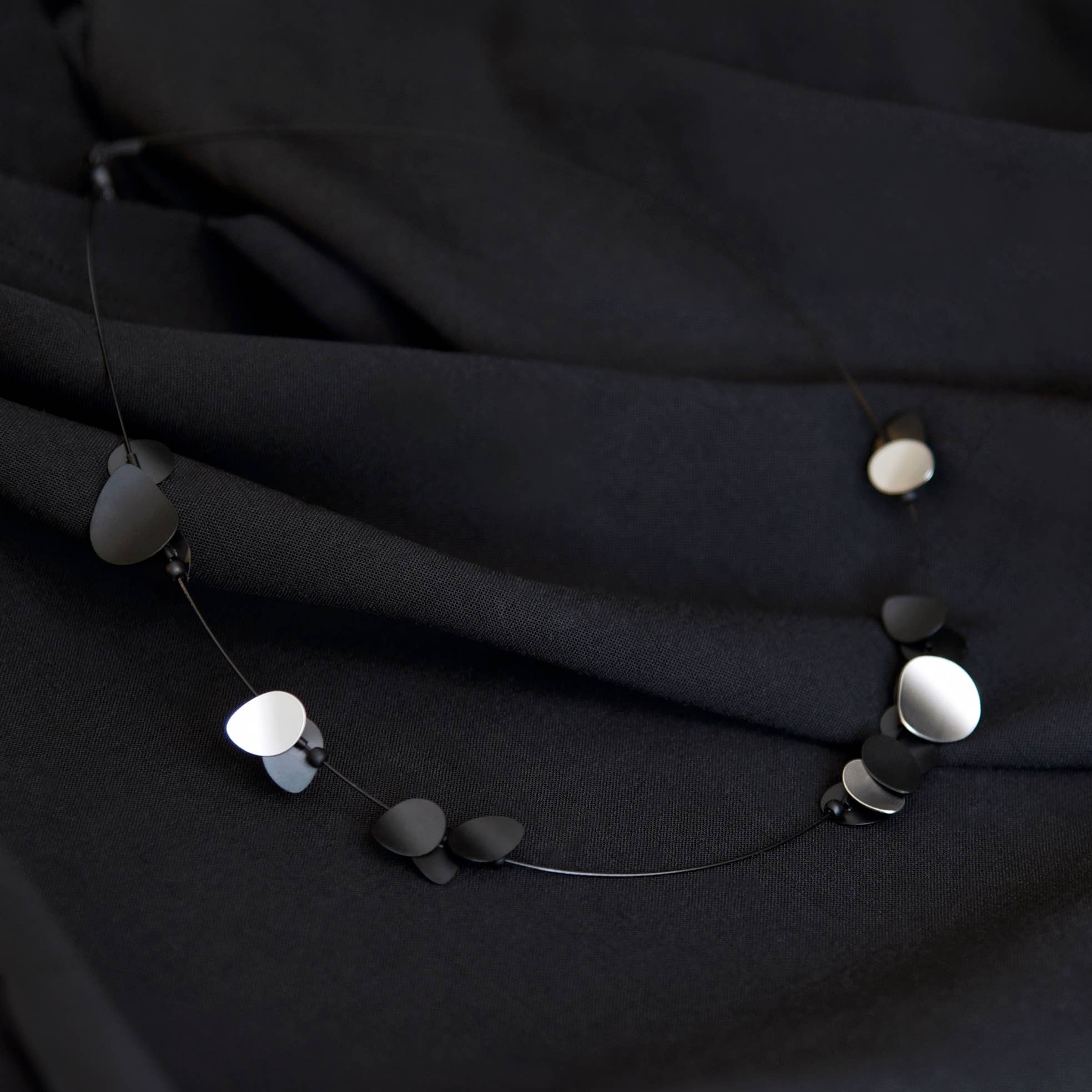 Florae Necklace - Image 3