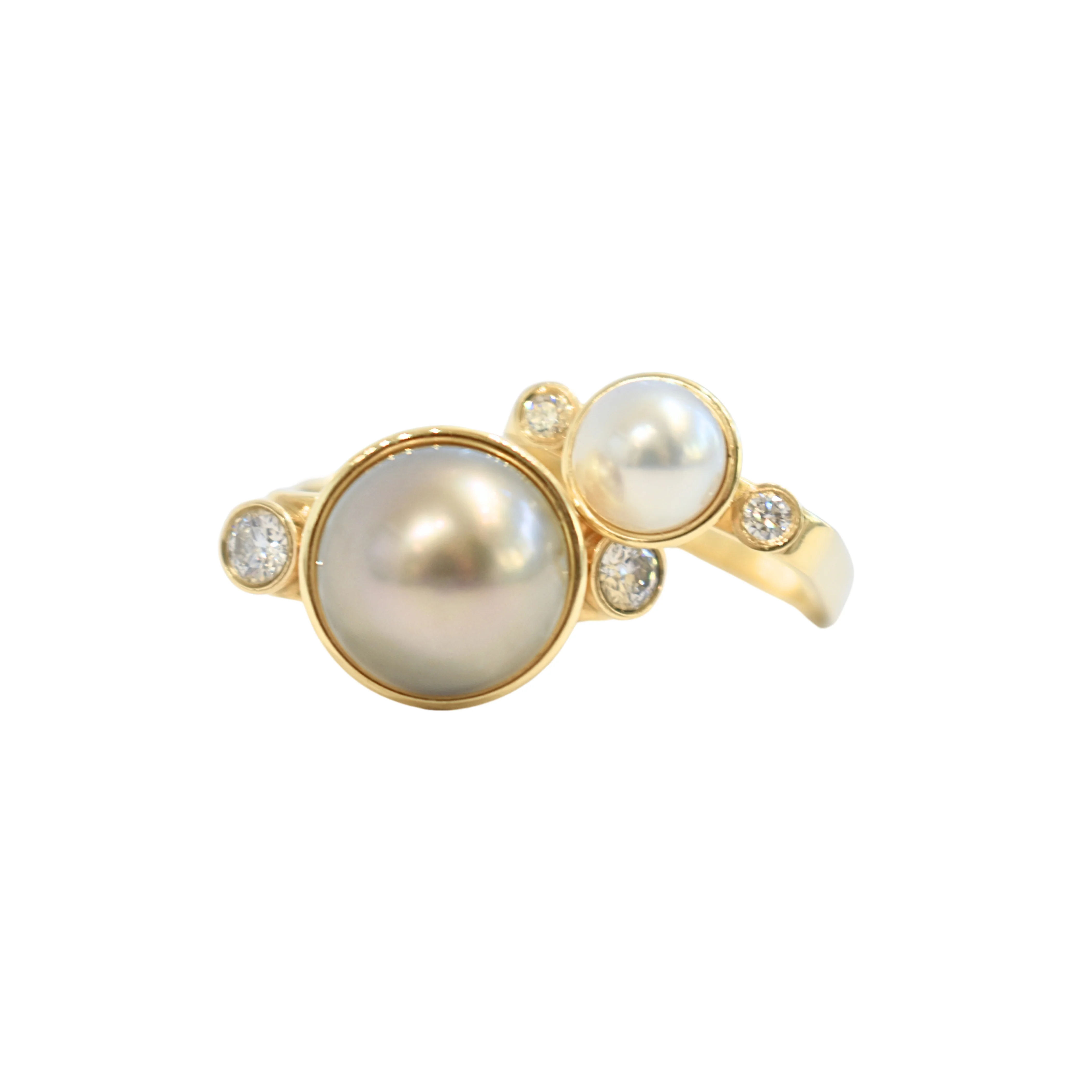 Pearl and Diamonds Square Ring - Image 2