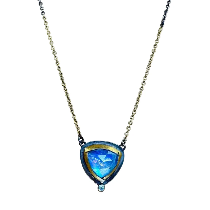 Trifold Split Necklace - Moonstone